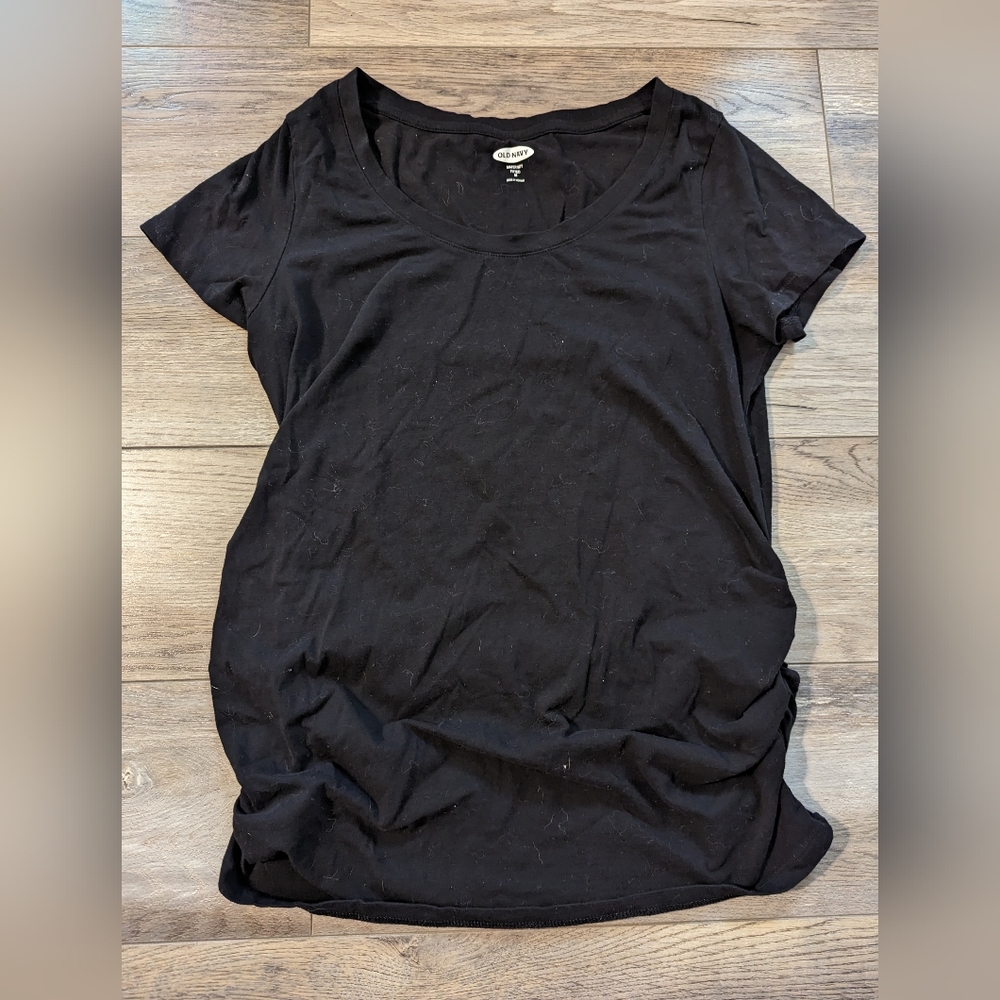 Old navy black maternity shirt